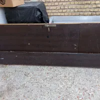 در چوبی برای ورودی خانه و اتاق ها