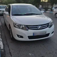 آریوz300اتوماتیک97کم کاربی رنگ  *فروش فوری*