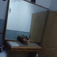 میز و آینه|بوفه، ویترین، کنسول|قم, نیروگاه|دیوار