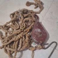 بشکه و تخته ی ۴ متری کلاه ایمنی و قرقره بالابر|مصالح و تجهیزات ساختمان|رشت, حسین آباد|دیوار