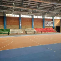 خدماتی آقا  با جای خواب