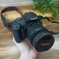 Canon2000d خیلی تمیز/شات کم/با لنز18-55/لوازم کامل