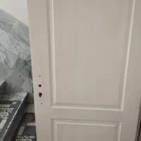 درب اتاق سرویس ورودی