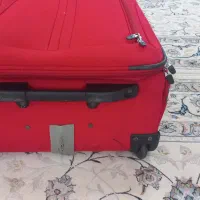 چمدان قرمز|کیف، کفش، کمربند|بروجرد, |دیوار