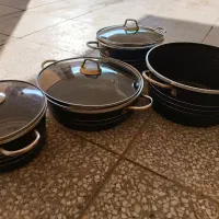 حراج مقداری ظرف و ظروف