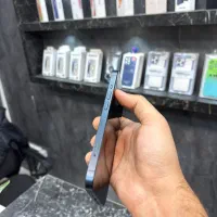 آیفون ۱۳ نرمال|موبایل|اصفهان, باغ زرشک|دیوار