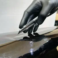 نصب شیشه دودی و کاور بدنه