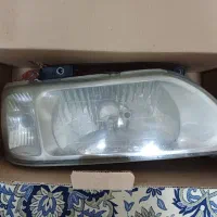 یک جفت چراغ جلوی پراید با موتور