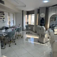 اجاره میز ناخن|آرایشگاه و سالنهای زیبایی|کرج, باغستان|دیوار