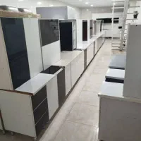 رهن و اجاره مغازه ۲۰۰ متری برخیابان اصلی بنی هاشمی|اجارهٔ مغازه و غرفه|شیراز, لشکری‎|دیوار