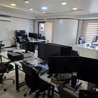اجاره صندلی و اتاق کار اختصاصی و اشتراکی|اجارهٔ کوتاه‌مدت دفتر کار و فضای آموزشی|تهران, دانشگاه شریف|دیوار