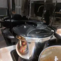 زود پز ۸ لیتری مارک ویکند