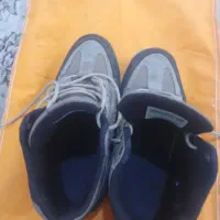 کفش کوهنوردی|کیف، کفش، کمربند|طبس, |دیوار