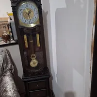 ساعت پایه دار سالم