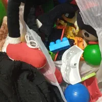 اسباب بازی و لباس
