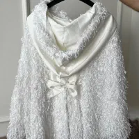 تعدادی کت و شنل عروس|لباس|زنجان, |دیوار