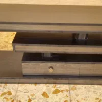 ۲ عدد میز تلویزیون شرکتی (پلاک دار) ۳۰۰ تومن|میز تلویزیون|قم, باغ شریفی|دیوار