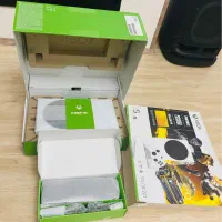 Xbox s 512G همراه پایه شارژر