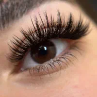 اکستنشن مژه وکاشت هیدن