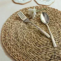 زیر بشقابی و قابلمه ای حصیری
