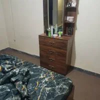 سرویس خواب|تخت و سرویس خواب|شاهین‌شهر, فیض|دیوار