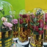 باکس شیشه ای گل هدیه روز زن مادر|گل مصنوعی|اسلام‌شهر, صادقیه|دیوار