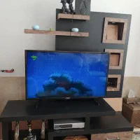 زیر تلویزیونی/میزتلویزیون