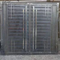 درب پنجره آهنی چوبی ضدسرقت پیویسی حیاطی کم فرم