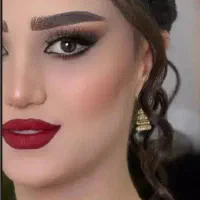 بزرگترین‌مرکزتخصصی‌میکاپ‌گریم‌عروس‌حنابندان‌درمرند