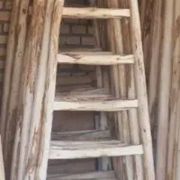 نردبان چوبی دوطرفه