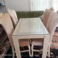 میز غذاخوری سلطنتی نو نو اصلا استفاده نشده