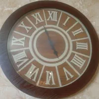 ساعت دیواری