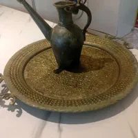 سینی تمام طرح دسته دار وافتابه مسی|کلکسیون اشیاء عتیقه|آمل, |دیوار
