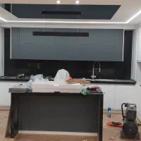 استخدام نیروی رنگ کار