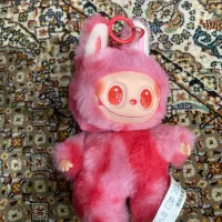 عروسک لبوبو