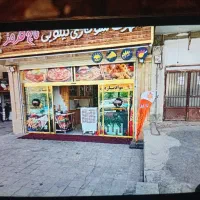 واحد۱۱۵مترومغازه ۲۰۰متریک ساختمان دوکله برخیابان