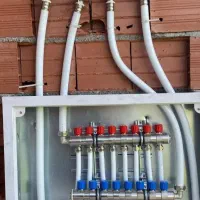 لوله کشی اب و فاضلاب و رادیاتور پکیچ استخر