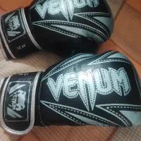 دستکش بوکس ونوم