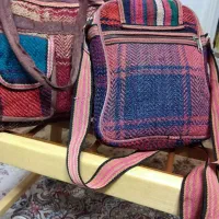 تعداد چهار تا کیف سنتی سالم