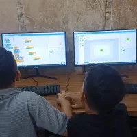 آموزش برنامه نویسی اسکرچ ویژه کودکان و نوجوانان