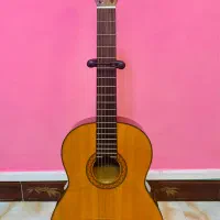 گیتار یاماها C70