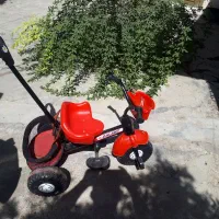 سه چرخه  فقط چرخ جلوش ایراد داره باید تعویض بشه