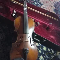 یه عدد ویالون مناسب مبتدی سالم وخوش دست