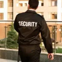 جویای کار در نگهبانی شب