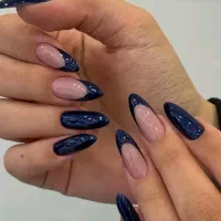 آموزش کاشت ناخن
