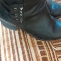 کفش نیم بوت