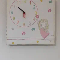 ساعت و لوستر اتاق کودک
