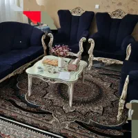 مبل کلاسیک سلطنتی تمیز (سرمه‌ای و طلایی)۷نفره