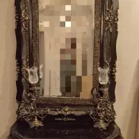 آیینه کنسول و شمعدان