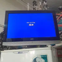 ال سی دی ۳۲ اینج یونیکس بفروش می‌رسد